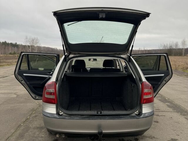 Серый Шкода Октавия, объемом двигателя 1.9 л и пробегом 232 тыс. км за 5500 $, фото 16 на Automoto.ua