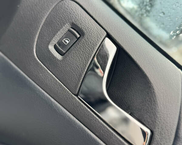 Сірий Шкода Октавія, об'ємом двигуна 1.6 л та пробігом 210 тис. км за 4399 $, фото 54 на Automoto.ua