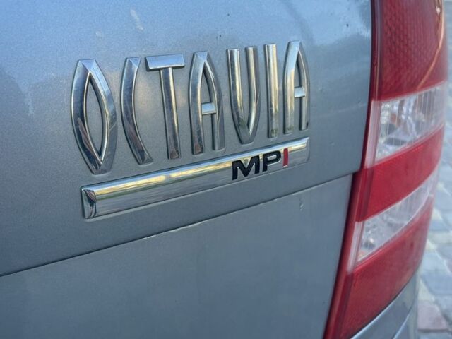 Шкода Октавия 2006 в Яворове на Automoto.ua Серый Шкода Октавия, объемом двигателя 1.6 л и пробегом 229 тыс. км за 6050 $, фото 5 на Automoto.ua