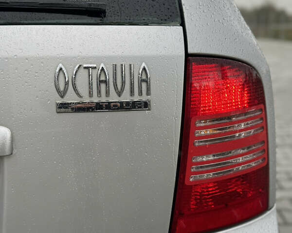 Шкода Октавія 2006 у Нововолинськ на Automoto.ua Сірий Шкода Октавія, об'ємом двигуна 1.6 л та пробігом 210 тис. км за 4799 $, фото 27 на Automoto.ua