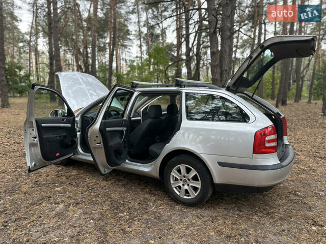 Шкода Октавия 2006 в Киеве на Automoto.ua Серый Шкода Октавия, объемом двигателя 1.6 л и пробегом 249 тыс. км за 6350 $, фото 13 на Automoto.ua