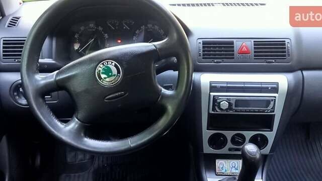 Серый Шкода Октавия, объемом двигателя 1.6 л и пробегом 212 тыс. км за 5700 $, фото 9 на Automoto.ua