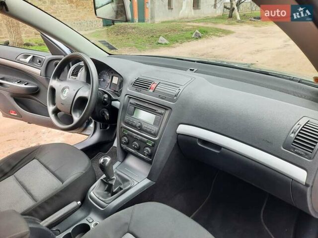 Серый Шкода Октавия, объемом двигателя 1.6 л и пробегом 198 тыс. км за 5950 $, фото 17 на Automoto.ua