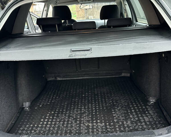 Серый Шкода Октавия, объемом двигателя 1.9 л и пробегом 379 тыс. км за 4700 $, фото 9 на Automoto.ua