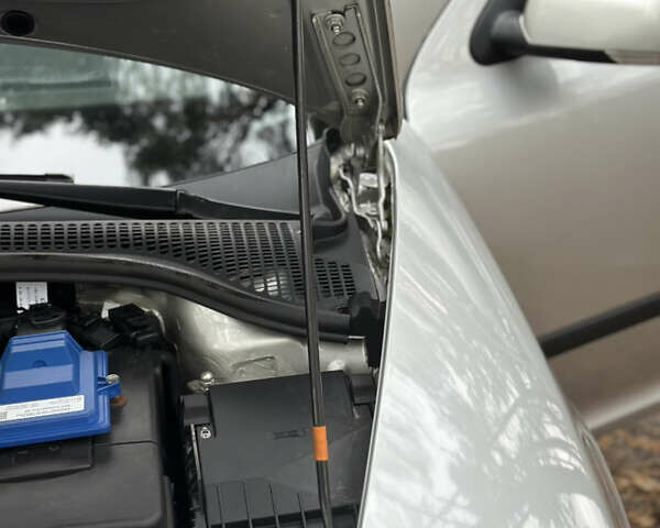 Шкода Октавия 2006 в Киеве на Automoto.ua Серый Шкода Октавия, объемом двигателя 1.6 л и пробегом 249 тыс. км за 6350 $, фото 40 на Automoto.ua