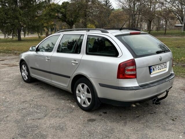 Серый Шкода Октавия, объемом двигателя 1.9 л и пробегом 350 тыс. км за 2350 $, фото 2 на Automoto.ua