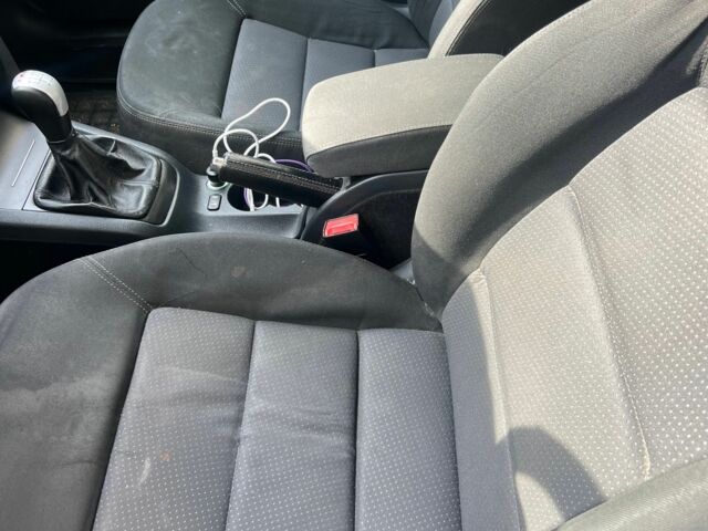 Серый Шкода Октавия, объемом двигателя 1.9 л и пробегом 430 тыс. км за 2500 $, фото 9 на Automoto.ua