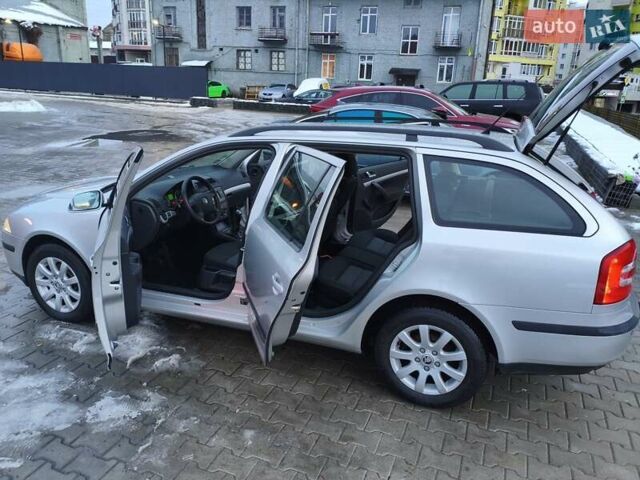 Серый Шкода Октавия, объемом двигателя 1.6 л и пробегом 196 тыс. км за 5950 $, фото 18 на Automoto.ua