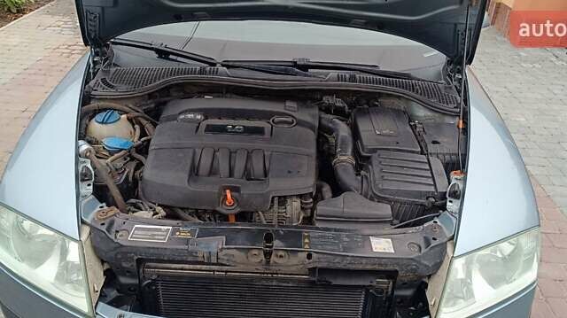 Серый Шкода Октавия, объемом двигателя 1.6 л и пробегом 311 тыс. км за 5600 $, фото 9 на Automoto.ua