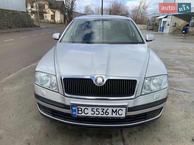 Серый Шкода Октавия, объемом двигателя 1.6 л и пробегом 260 тыс. км за 4100 $, фото 2 на Automoto.ua