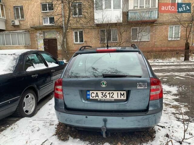 Серый Шкода Октавия, объемом двигателя 2 л и пробегом 328 тыс. км за 6981 $, фото 5 на Automoto.ua
