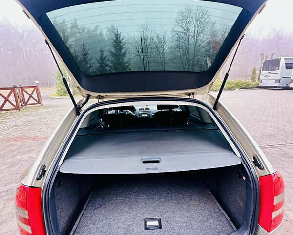 Серый Шкода Октавия, объемом двигателя 2 л и пробегом 319 тыс. км за 5900 $, фото 20 на Automoto.ua