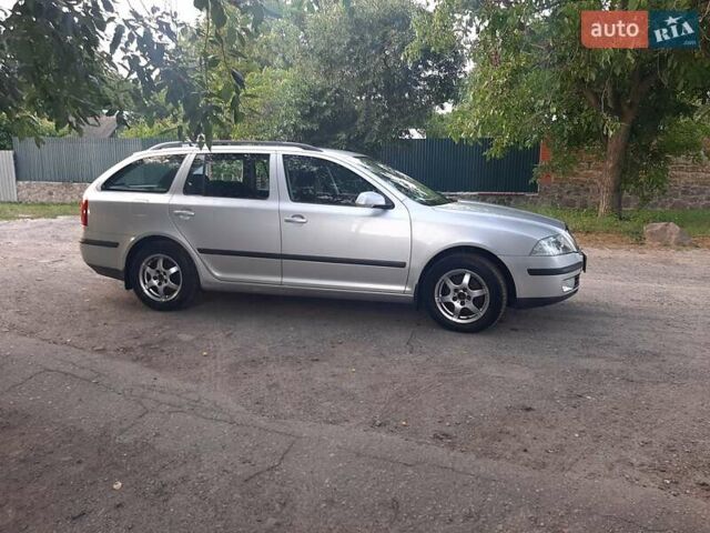 Серый Шкода Октавия, объемом двигателя 1.6 л и пробегом 220 тыс. км за 6200 $, фото 40 на Automoto.ua