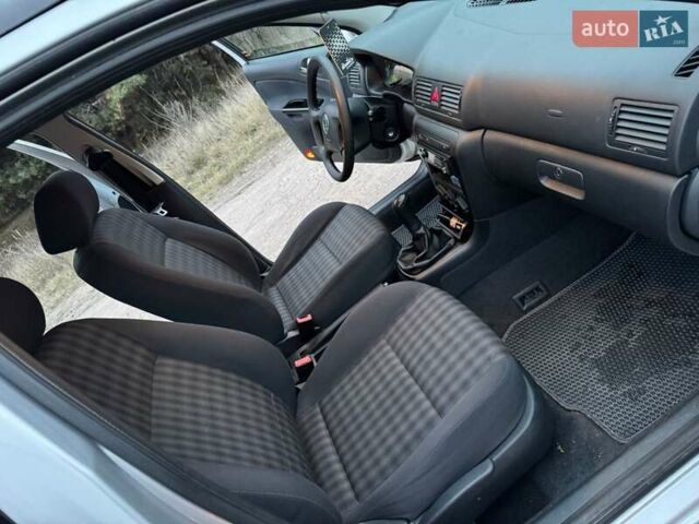 Серый Шкода Октавия, объемом двигателя 1.6 л и пробегом 181 тыс. км за 6450 $, фото 10 на Automoto.ua