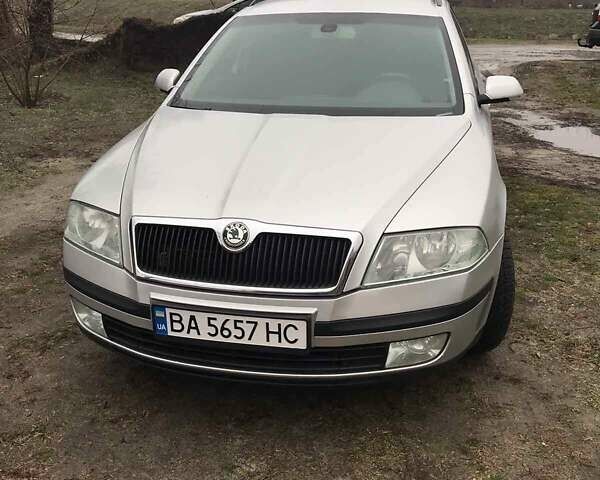 Серый Шкода Октавия, объемом двигателя 1.97 л и пробегом 275 тыс. км за 5300 $, фото 1 на Automoto.ua