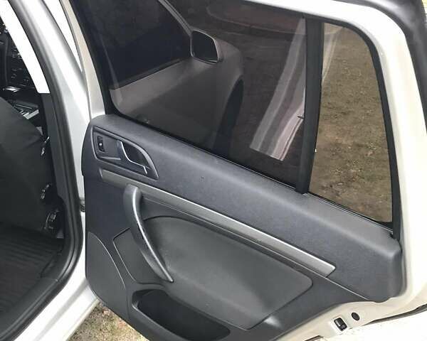Серый Шкода Октавия, объемом двигателя 1.97 л и пробегом 275 тыс. км за 5300 $, фото 5 на Automoto.ua