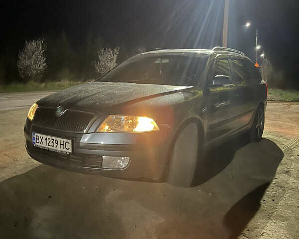 Сірий Шкода Октавія, об'ємом двигуна 1.9 л та пробігом 295 тис. км за 6200 $, фото 1 на Automoto.ua