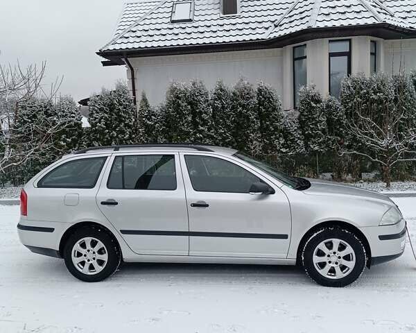 Серый Шкода Октавия, объемом двигателя 1.6 л и пробегом 184 тыс. км за 6050 $, фото 7 на Automoto.ua