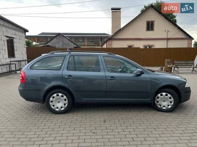 Серый Шкода Октавия, объемом двигателя 1.6 л и пробегом 228 тыс. км за 6250 $, фото 3 на Automoto.ua