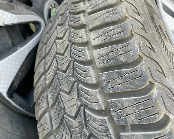 Шкода Октавия 2006 в Турийск на Automoto.ua Серый Шкода Октавия, объемом двигателя 1.9 л и пробегом 330 тыс. км за 4300 $, фото 20 на Automoto.ua