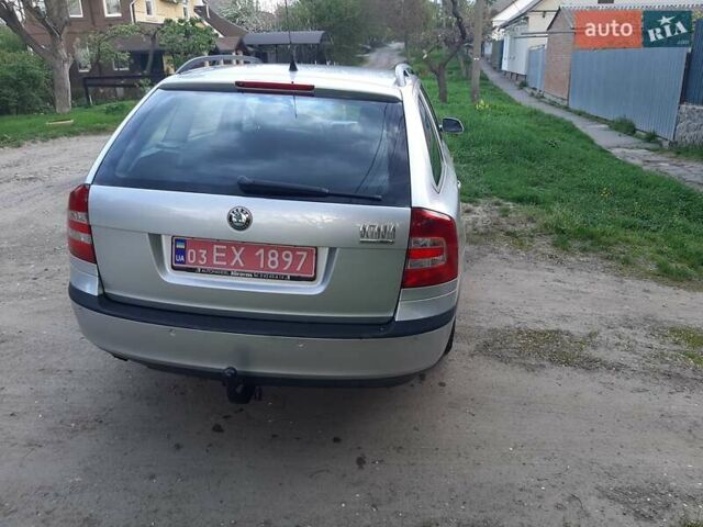 Серый Шкода Октавия, объемом двигателя 1.6 л и пробегом 220 тыс. км за 6400 $, фото 19 на Automoto.ua
