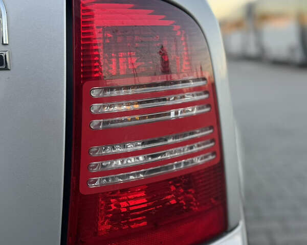 Сірий Шкода Октавія, об'ємом двигуна 1.6 л та пробігом 210 тис. км за 4399 $, фото 37 на Automoto.ua