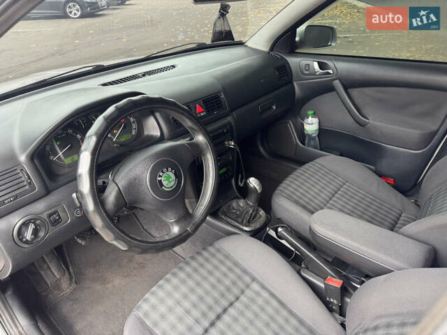 Серый Шкода Октавия, объемом двигателя 1.78 л и пробегом 265 тыс. км за 5900 $, фото 20 на Automoto.ua