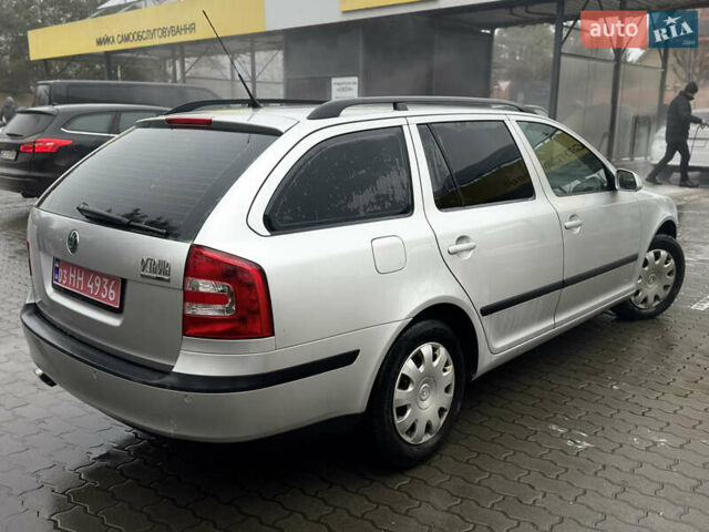 Серый Шкода Октавия, объемом двигателя 1.6 л и пробегом 185 тыс. км за 5750 $, фото 11 на Automoto.ua