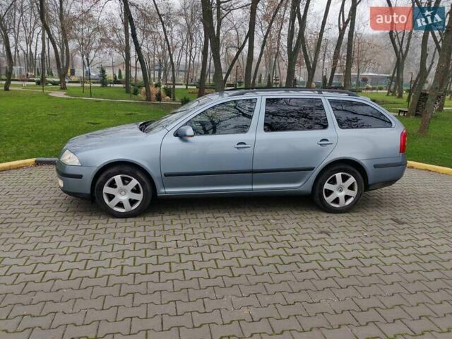 Серый Шкода Октавия, объемом двигателя 1.6 л и пробегом 224 тыс. км за 6500 $, фото 3 на Automoto.ua