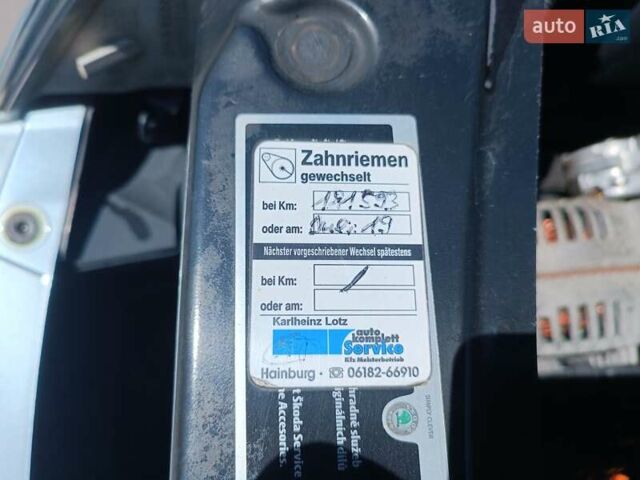 Серый Шкода Октавия, объемом двигателя 1.6 л и пробегом 231 тыс. км за 6500 $, фото 10 на Automoto.ua
