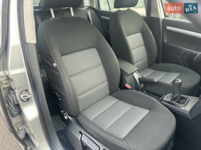 Серый Шкода Октавия, объемом двигателя 1.6 л и пробегом 167 тыс. км за 6450 $, фото 9 на Automoto.ua