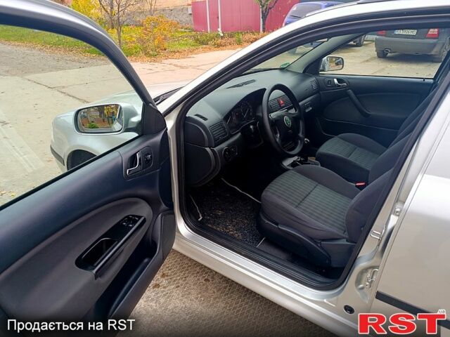 Серый Шкода Октавия, объемом двигателя 1.6 л и пробегом 180 тыс. км за 6500 $, фото 10 на Automoto.ua