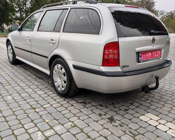Серый Шкода Октавия, объемом двигателя 1.6 л и пробегом 220 тыс. км за 4500 $, фото 8 на Automoto.ua