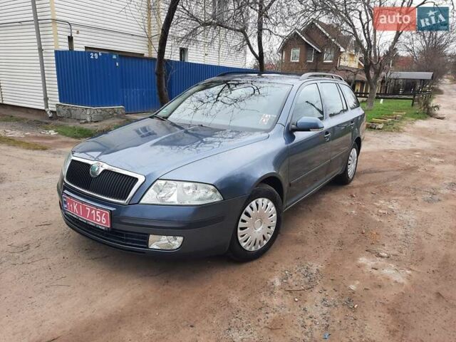 Серый Шкода Октавия, объемом двигателя 1.6 л и пробегом 198 тыс. км за 5950 $, фото 1 на Automoto.ua