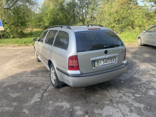 Серый Шкода Октавия, объемом двигателя 1.8 л и пробегом 300 тыс. км за 4500 $, фото 3 на Automoto.ua