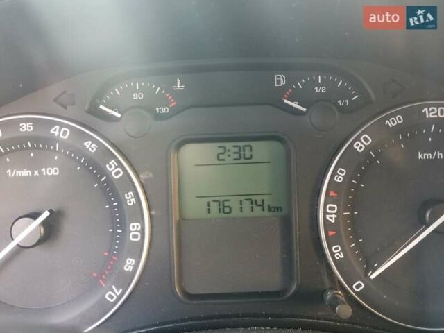 Серый Шкода Октавия, объемом двигателя 1.6 л и пробегом 176 тыс. км за 5950 $, фото 22 на Automoto.ua