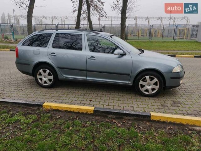 Серый Шкода Октавия, объемом двигателя 1.6 л и пробегом 224 тыс. км за 6500 $, фото 12 на Automoto.ua
