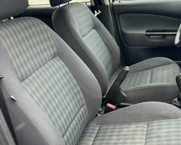 Сірий Шкода Октавія, об'ємом двигуна 1.6 л та пробігом 210 тис. км за 4399 $, фото 59 на Automoto.ua