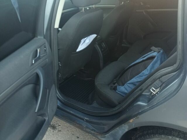 Шкода Октавия 2006 в Николаеве на Automoto.ua Серый Шкода Октавия, объемом двигателя 1.9 л и пробегом 450 тыс. км за 2900 $, фото 12 на Automoto.ua