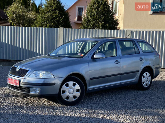 Шкода Октавия 2006 в Самборе на Automoto.ua Серый Шкода Октавия, объемом двигателя 1.6 л и пробегом 230 тыс. км за 6899 $, фото 3 на Automoto.ua