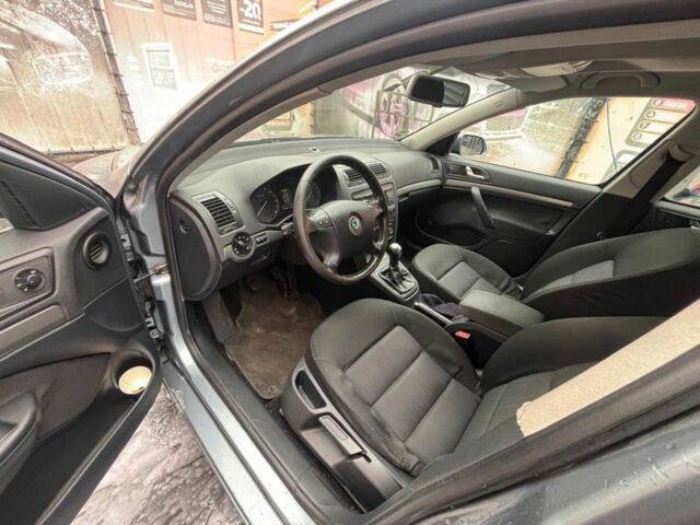 Серый Шкода Октавия, объемом двигателя 1.9 л и пробегом 320 тыс. км за 2699 $, фото 11 на Automoto.ua