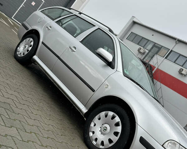 Шкода Октавія 2006 у Нововолинськ на Automoto.ua Сірий Шкода Октавія, об'ємом двигуна 1.6 л та пробігом 210 тис. км за 4799 $, фото 12 на Automoto.ua