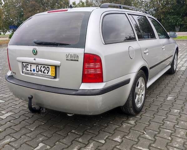 Шкода Октавія 2006 у Каменце-Подольском на Automoto.ua Сірий Шкода Октавія, об'ємом двигуна 1.6 л та пробігом 221 тис. км за 4950 $, фото 1 на Automoto.ua