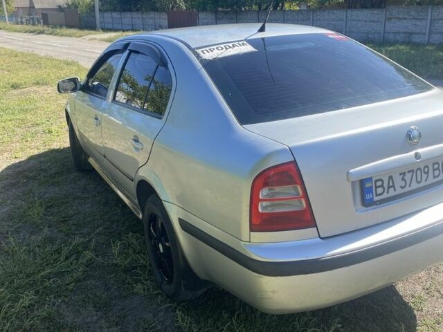 Сірий Шкода Октавія, об'ємом двигуна 1.8 л та пробігом 2 тис. км за 3800 $, фото 3 на Automoto.ua