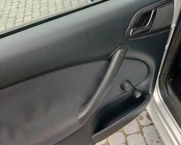 Серый Шкода Октавия, объемом двигателя 1.6 л и пробегом 220 тыс. км за 4500 $, фото 15 на Automoto.ua