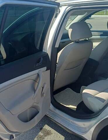 Серый Шкода Октавия, объемом двигателя 1.6 л и пробегом 278 тыс. км за 5300 $, фото 13 на Automoto.ua