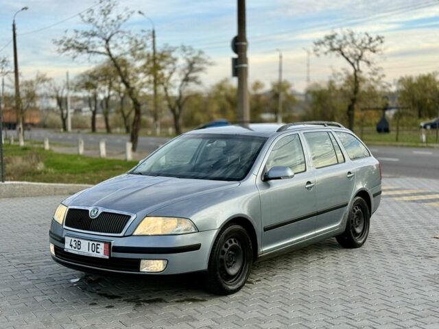 Серый Шкода Октавия, объемом двигателя 2 л и пробегом 460 тыс. км за 2650 $, фото 1 на Automoto.ua