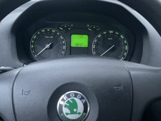 Серый Шкода Октавия, объемом двигателя 1.6 л и пробегом 188 тыс. км за 6700 $, фото 4 на Automoto.ua