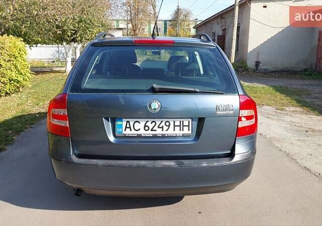 Серый Шкода Октавия, объемом двигателя 1.6 л и пробегом 259 тыс. км за 5200 $, фото 8 на Automoto.ua