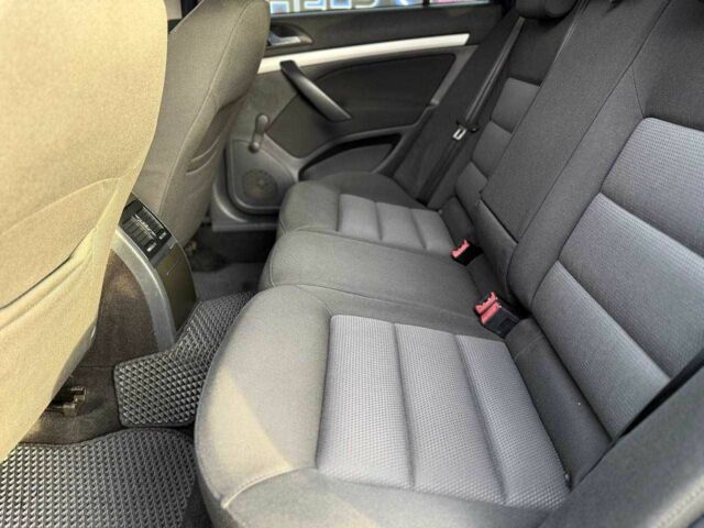 Шкода Октавия 2006 в Запорожье на Automoto.ua Серый Шкода Октавия, объемом двигателя 1.6 л и пробегом 187 тыс. км за 5799 $, фото 8 на Automoto.ua